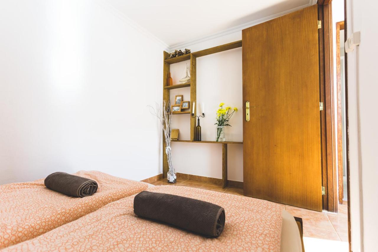 Soulsurfcamp Portugal Bed & Breakfast เปนิช ภายนอก รูปภาพ