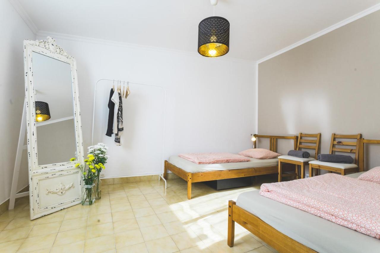 Soulsurfcamp Portugal Bed & Breakfast เปนิช ภายนอก รูปภาพ