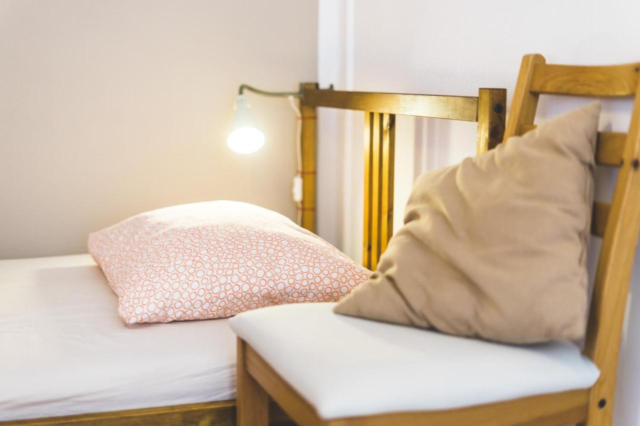Soulsurfcamp Portugal Bed & Breakfast เปนิช ภายนอก รูปภาพ