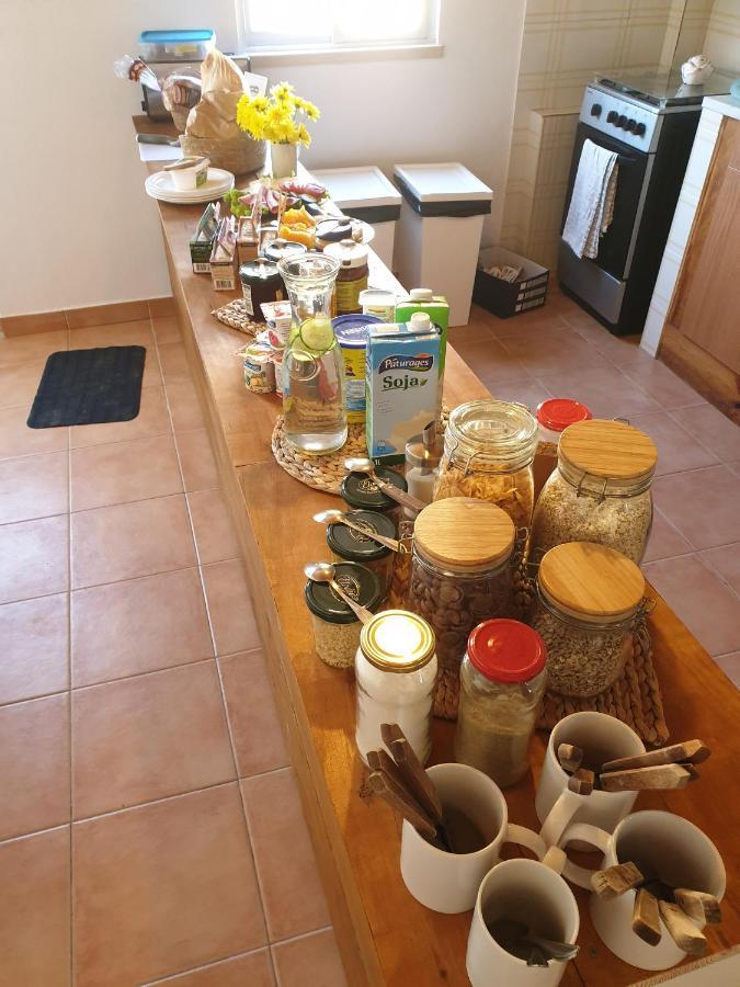 Soulsurfcamp Portugal Bed & Breakfast เปนิช ภายนอก รูปภาพ