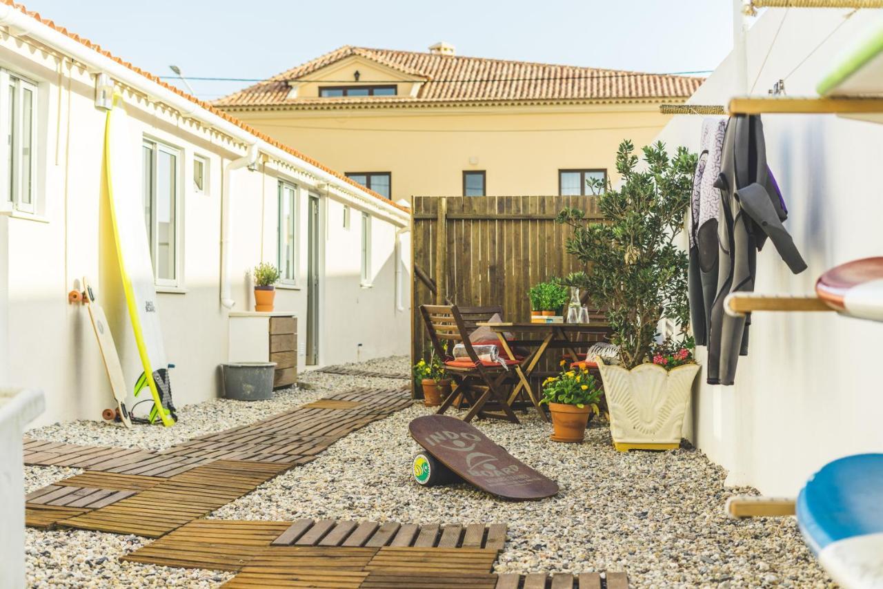 Soulsurfcamp Portugal Bed & Breakfast เปนิช ภายนอก รูปภาพ
